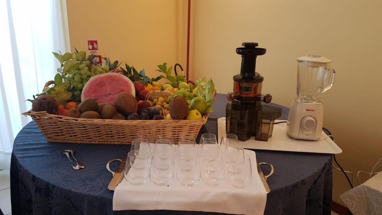 Partenone Resort Hotel Riace Marina Eksteriør billede
